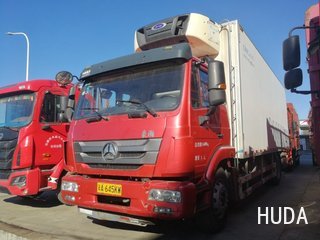 Refrigerated Truck Sinotruk Hohan 180HP