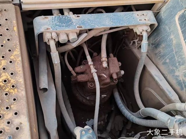 约翰迪尔 E240LC 挖掘机