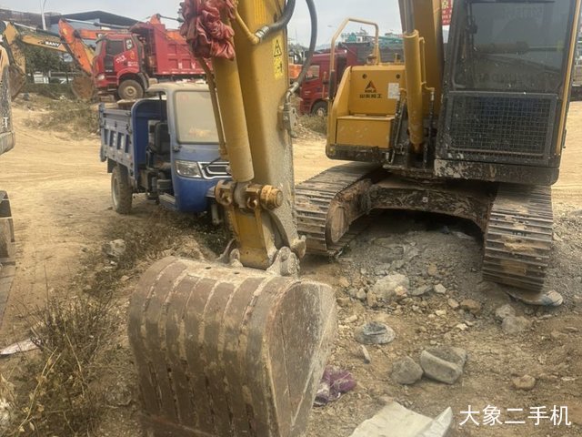 凯斯 WX210物料处理机 挖掘机