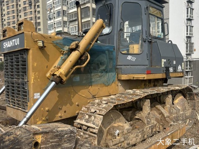 中联重科 ZD160T-3 推土机