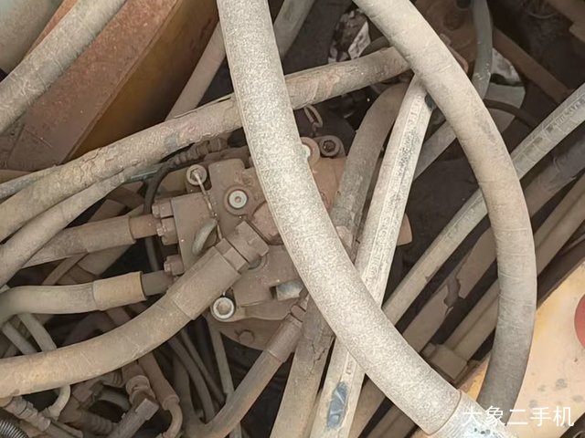 加藤 HD820III 挖掘机