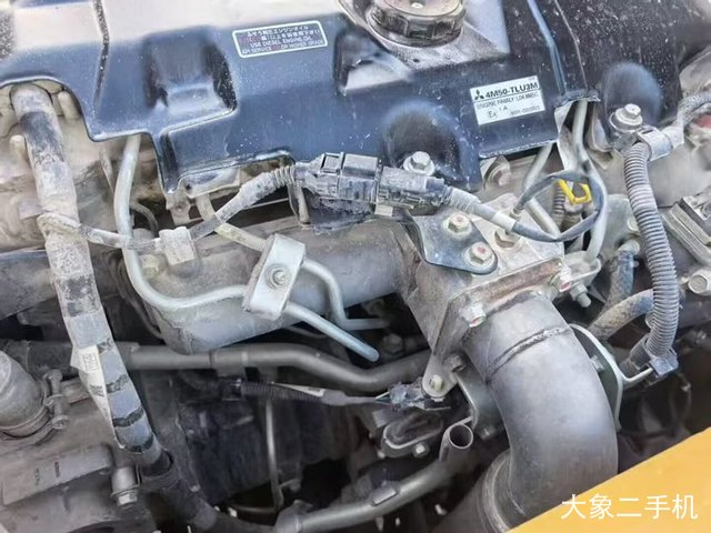 三一重工 SY215C-10 挖掘机