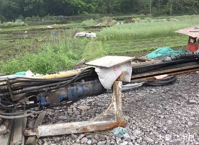 山河智能 SWC493-2 凿岩机