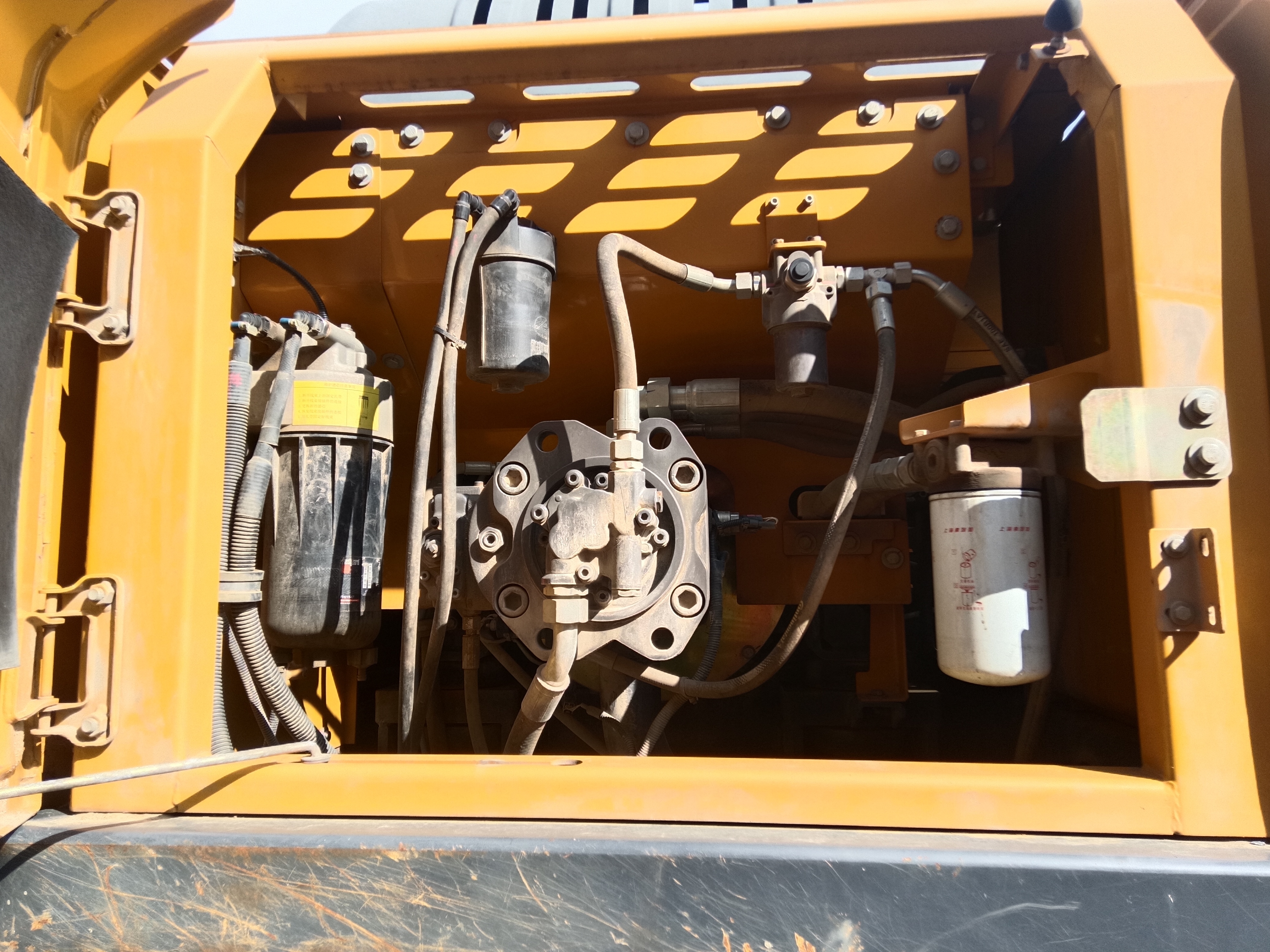 XCMG XE200DA used excavator