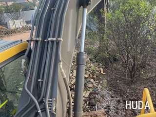 Volvo EC200D Excavator - 13