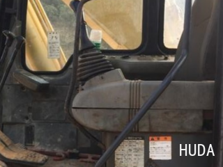 Komatsu PC200-6E Excavator - 2